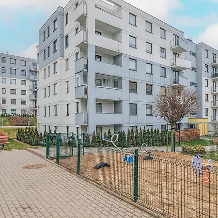 דירה Pastel Lawendowe Wzgorze With Balcony And Parking By Renters